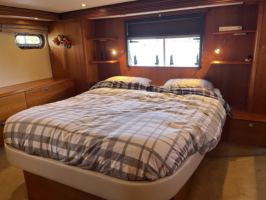 foto: 114 Valk Continental 15.50 FR