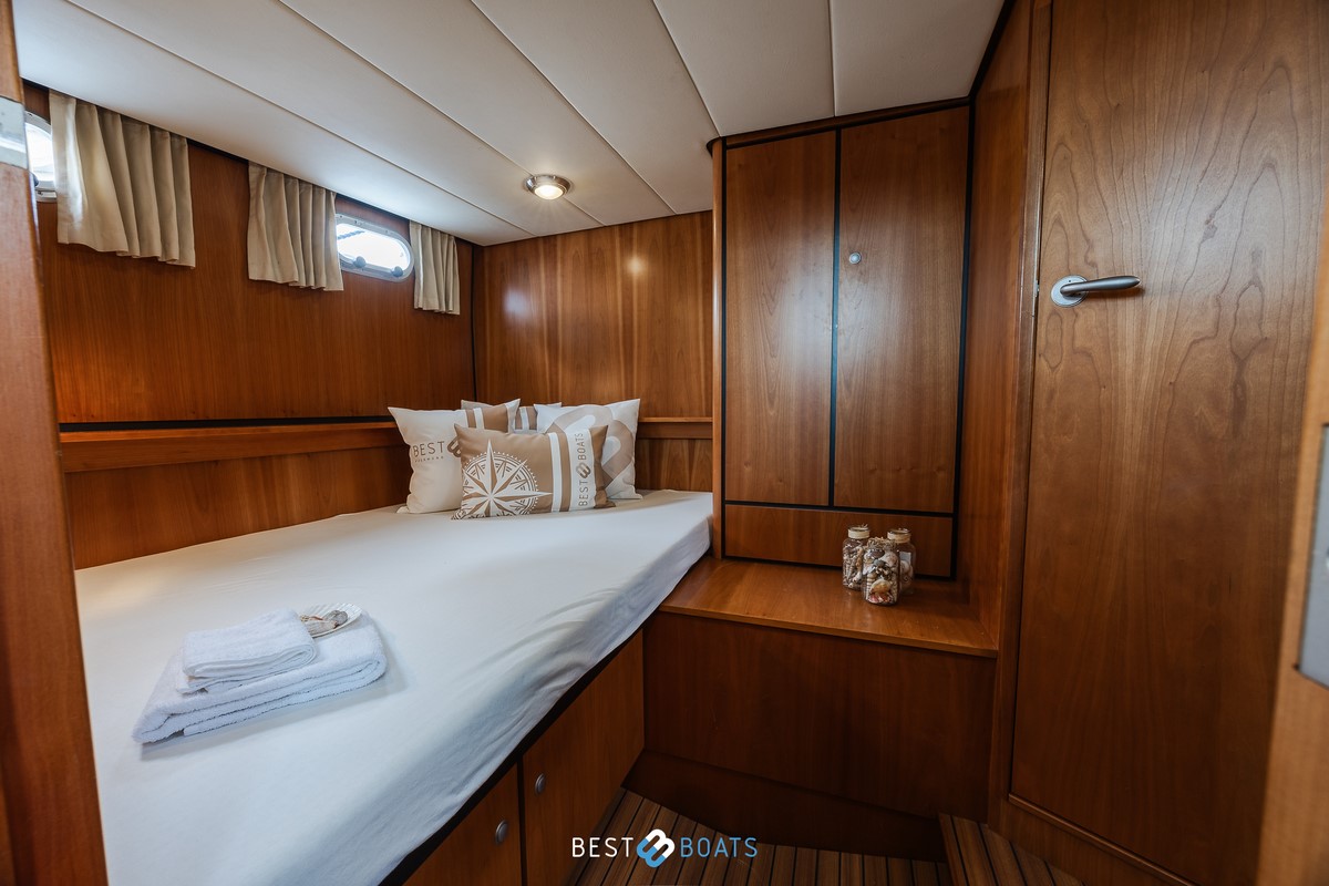 foto: 41 Linssen Grand Sturdy 34.9 AC