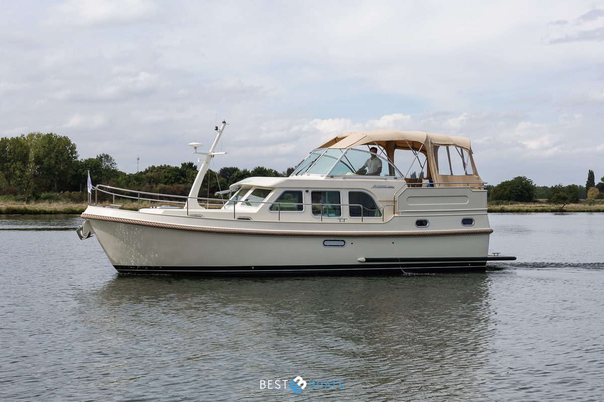 foto: 43 Linssen Grand Sturdy 35.0 AC