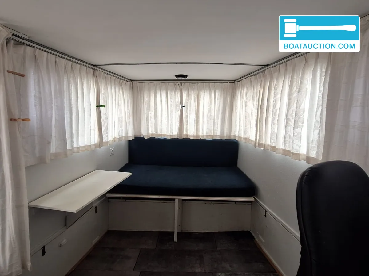 foto: 11 Motorboat 1200