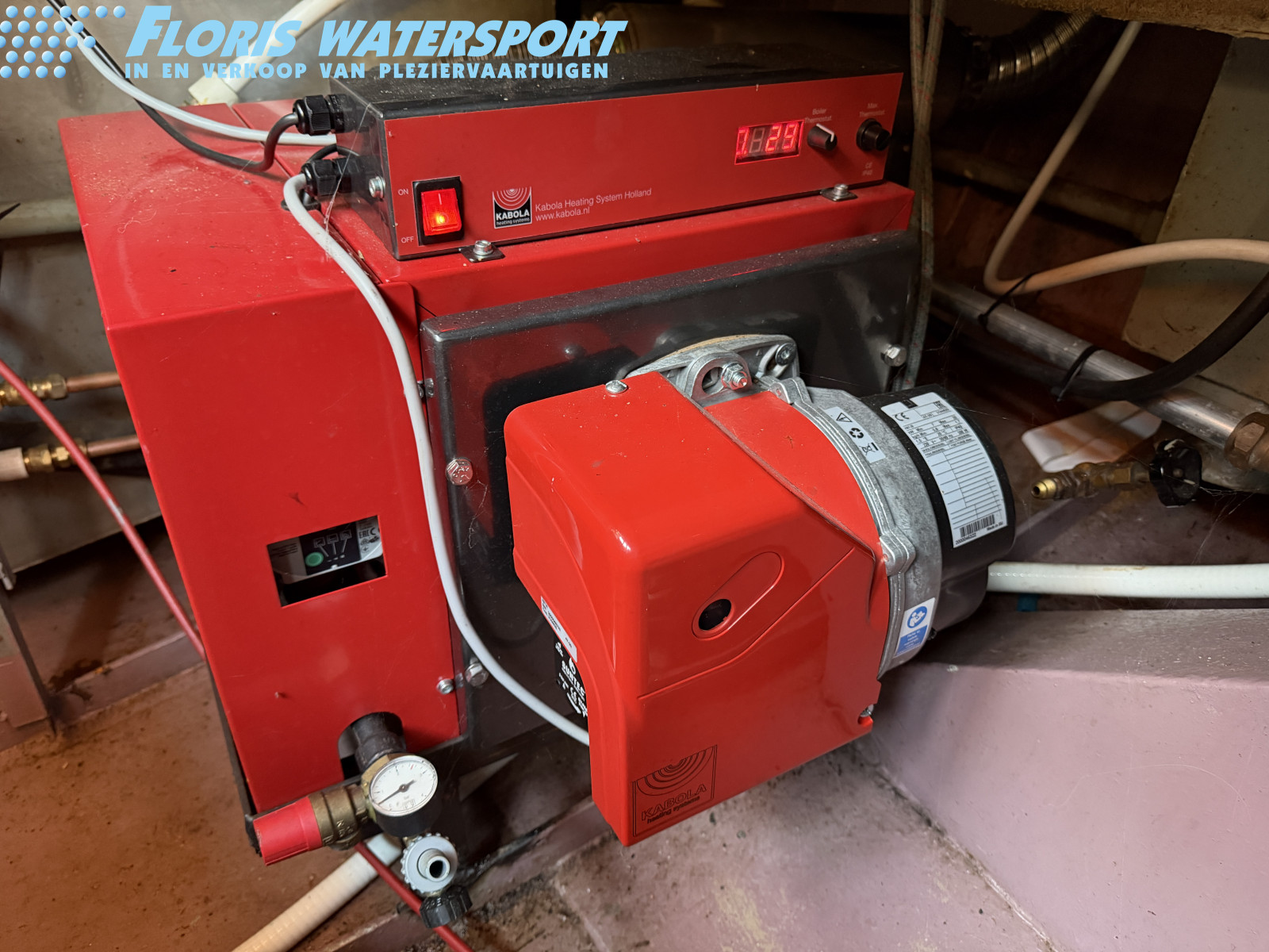 foto: 20 Blauwe Hand kruiser 1350 AK