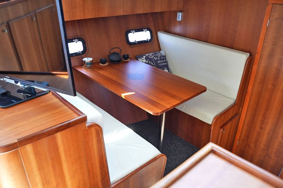 foto: 29 Treffer 1300 AK