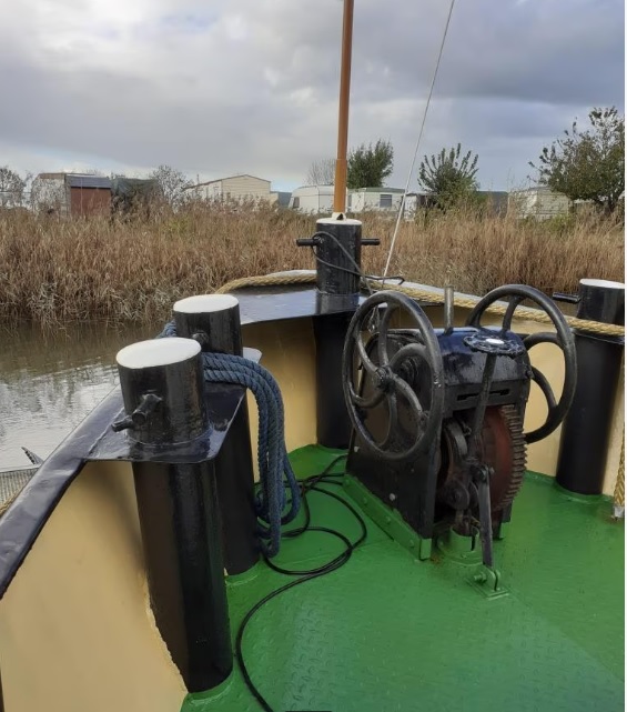 foto: 5 Sleepboot 14,14