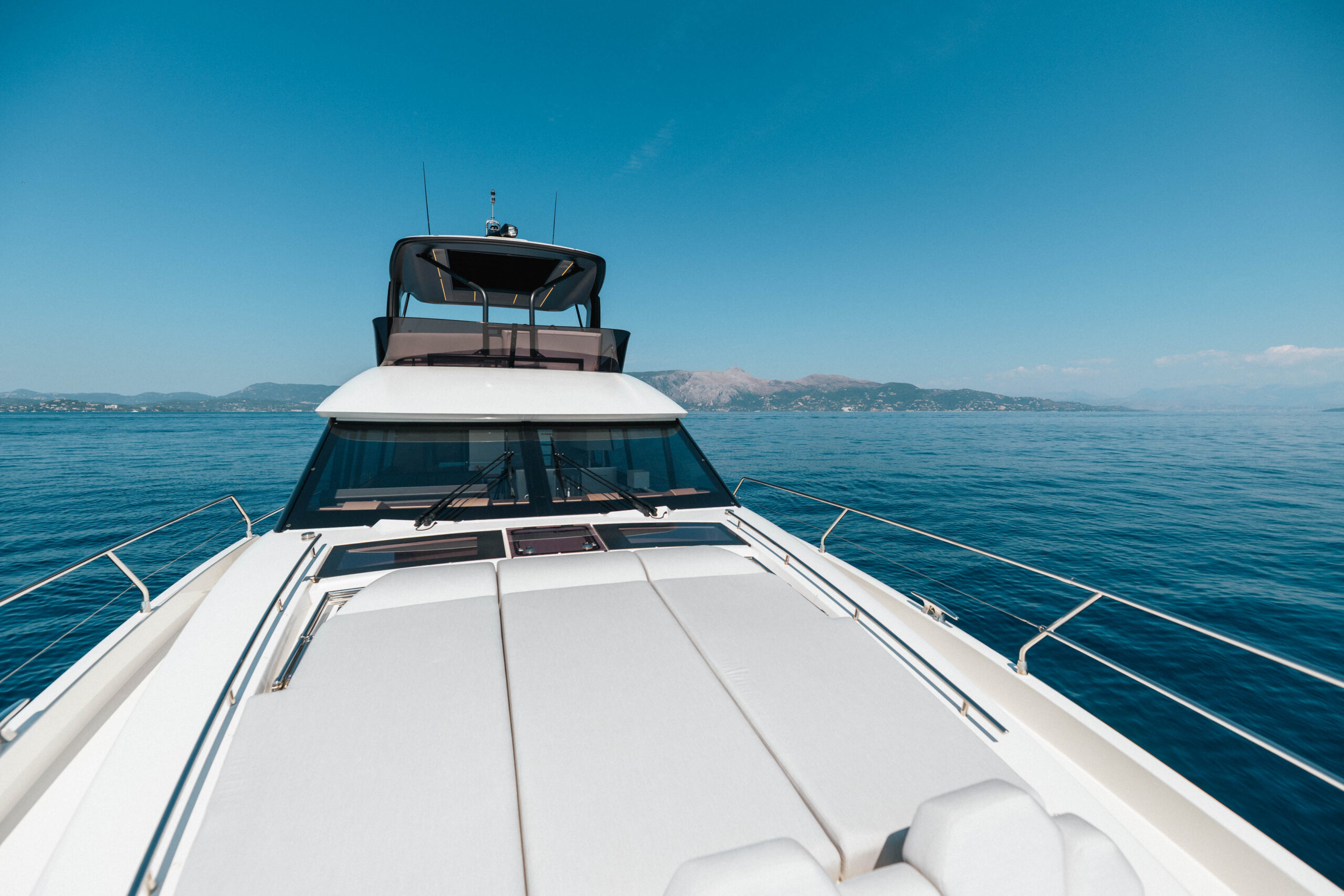 foto: 131 Prestige 690 flybridge