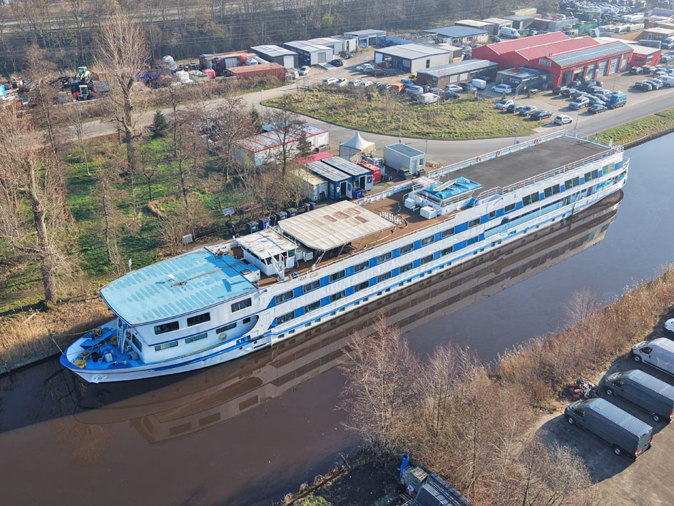 foto: 81 Hotel Passagiersschip 120 passagiers