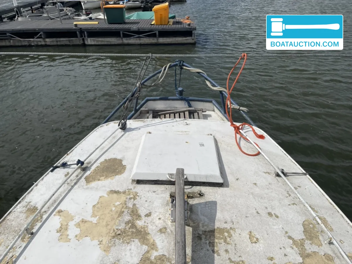 foto: 28 Motorboot 850