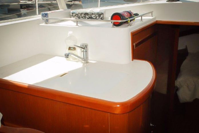 foto: 29 Beneteau Swift Trawler 42