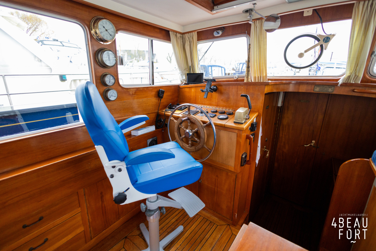 foto: 7 Klaassen vlet  1020 OK-AK