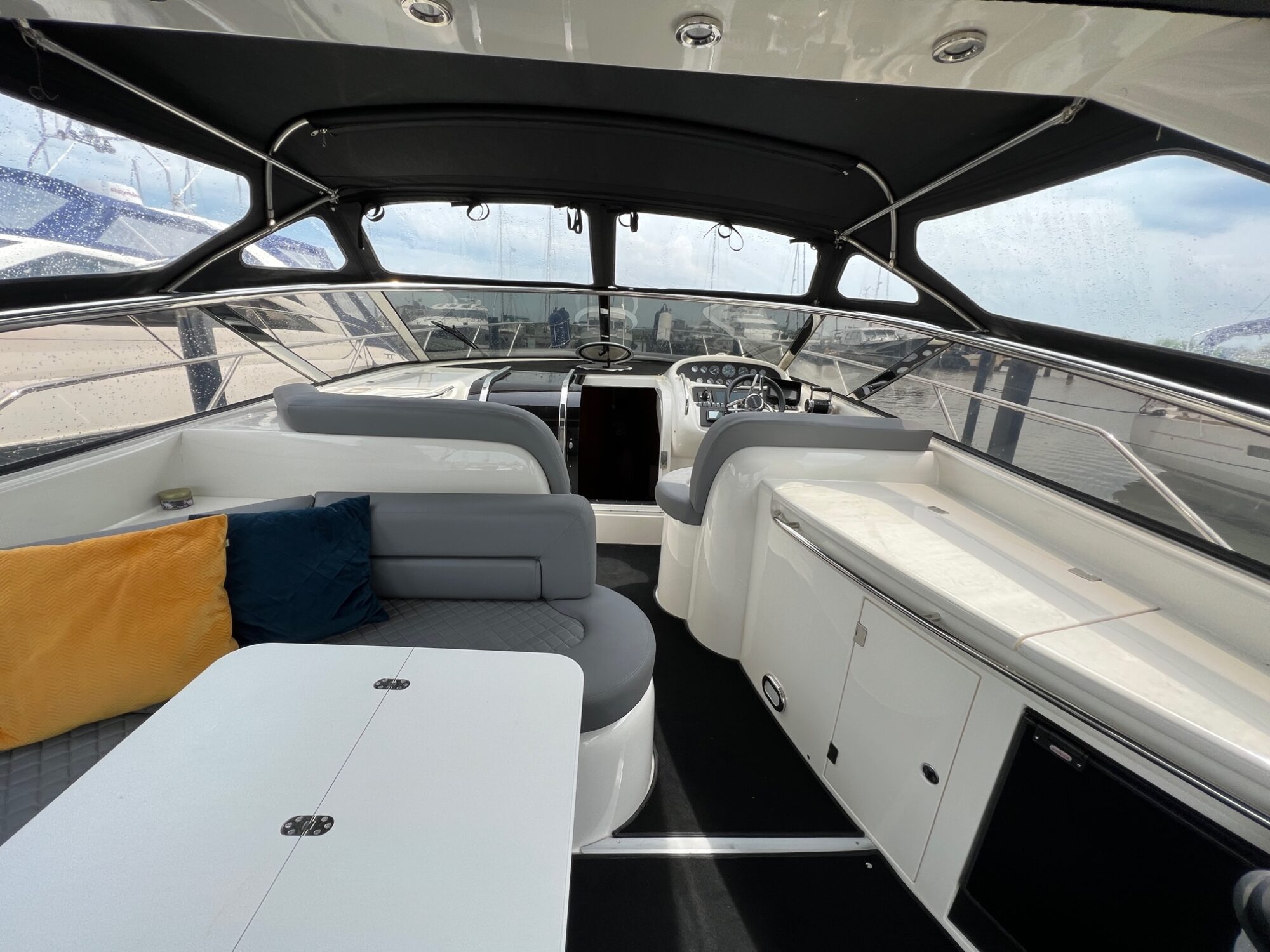 foto: 35 Sunseeker Sunseeker Camarque 47 Cabrio