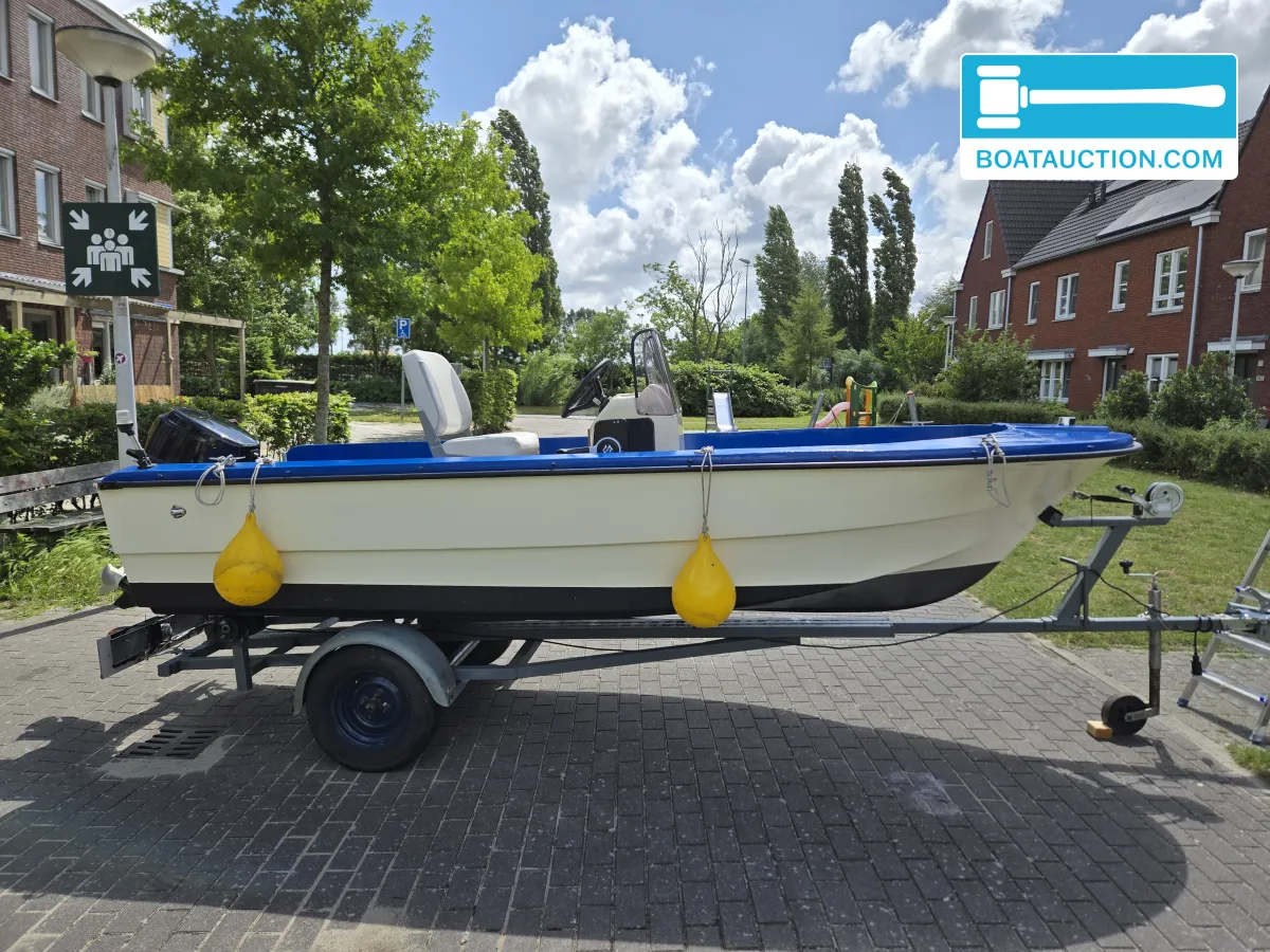 foto: 11 Allmarine 430