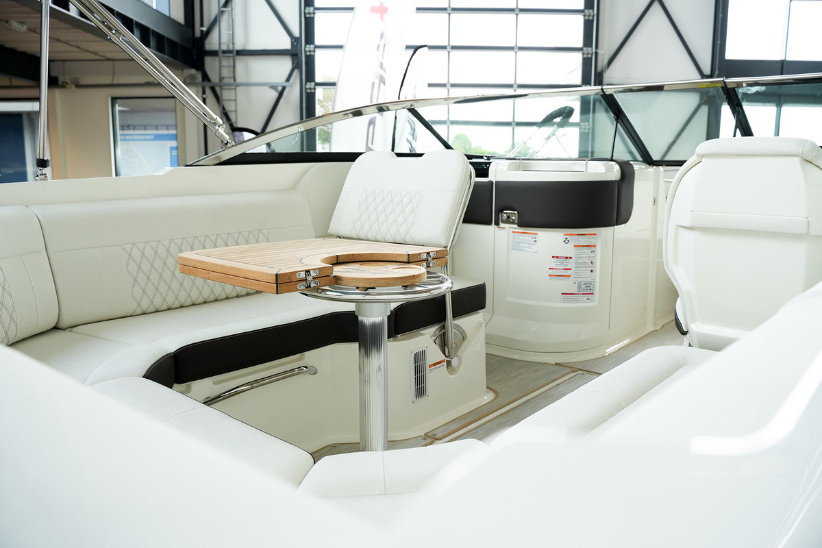 foto: 52 Sea Ray SLX 250