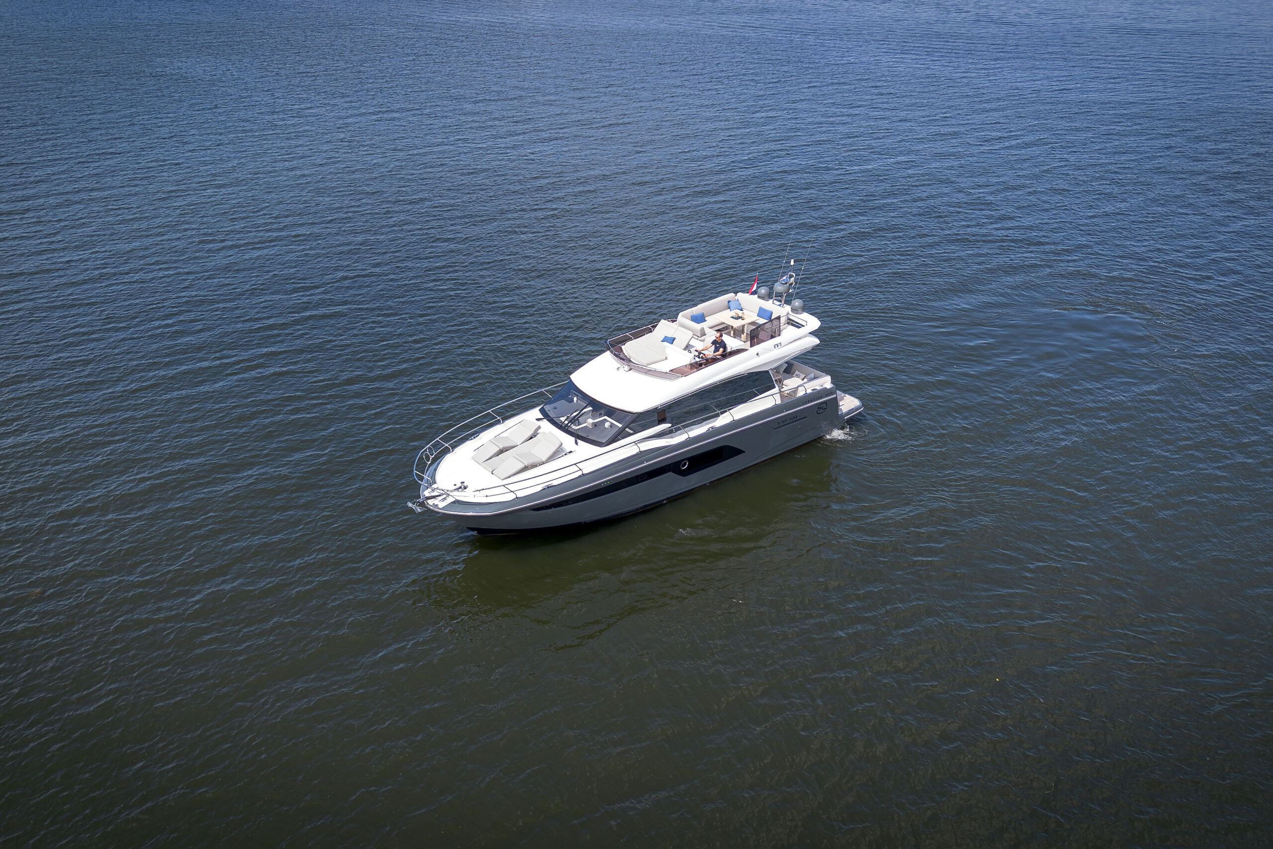 foto: 25 Prestige 520 #187