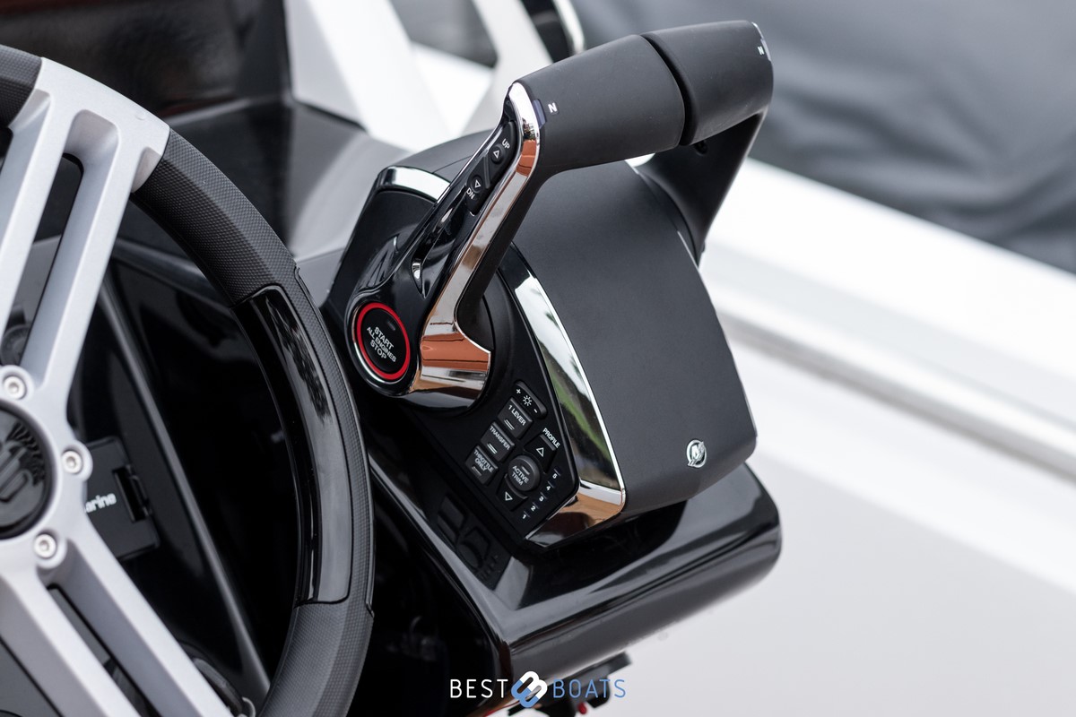 foto: 33 Pirelli 30 Demo 2023 - Special Offer