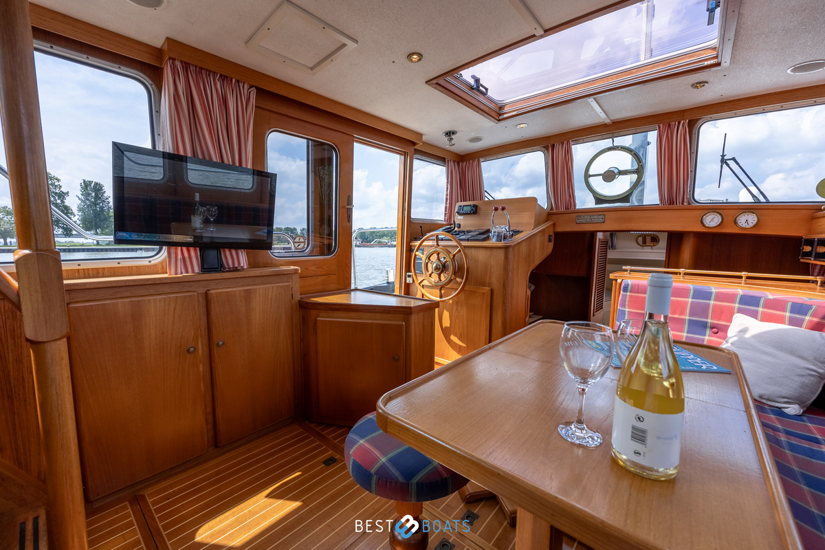 foto: 41 Linssen Classic Sturdy 400 AC Twin
