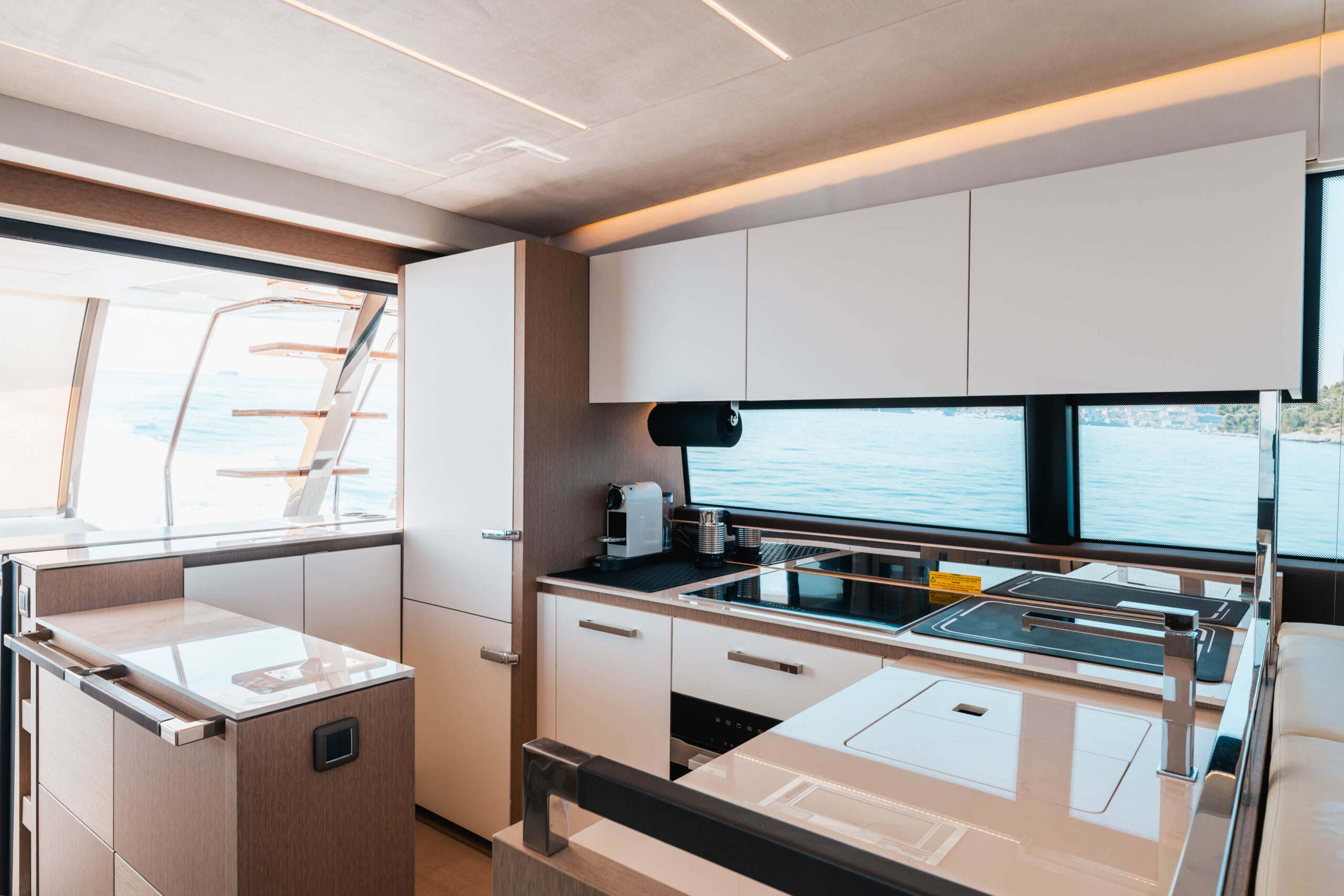 foto: 132 Prestige 690 flybridge