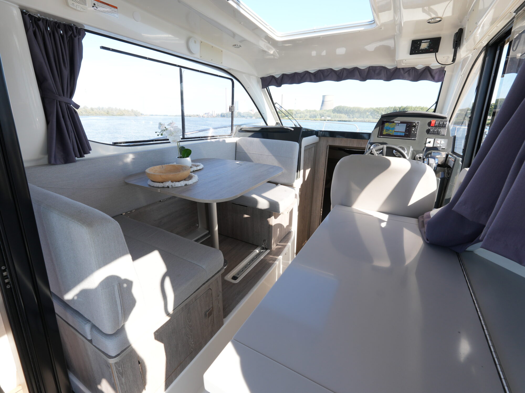 foto: 57 Quicksilver QuickSilver 905 Activ Weekend