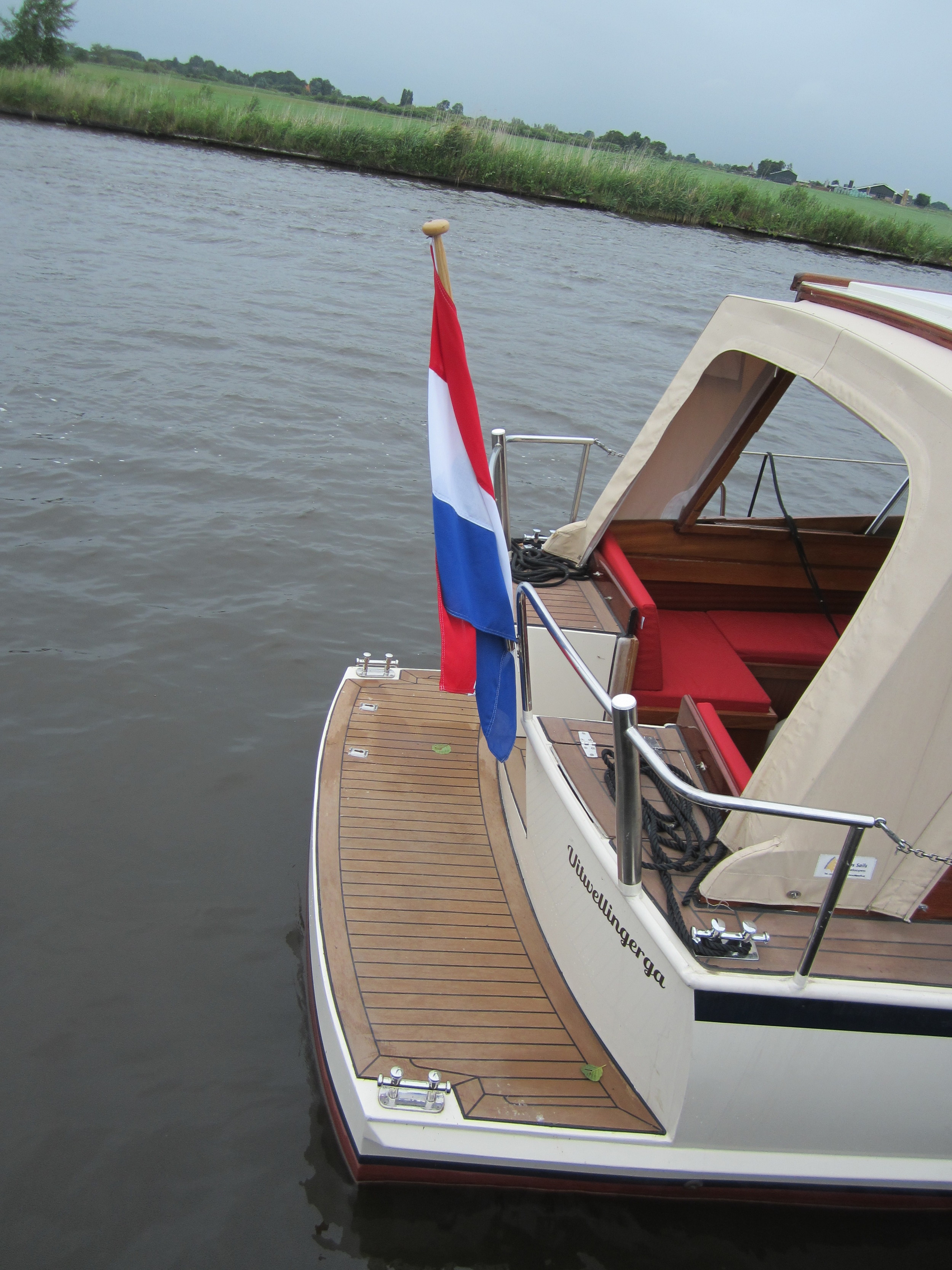 foto: 65 Super Favorite 860 OK