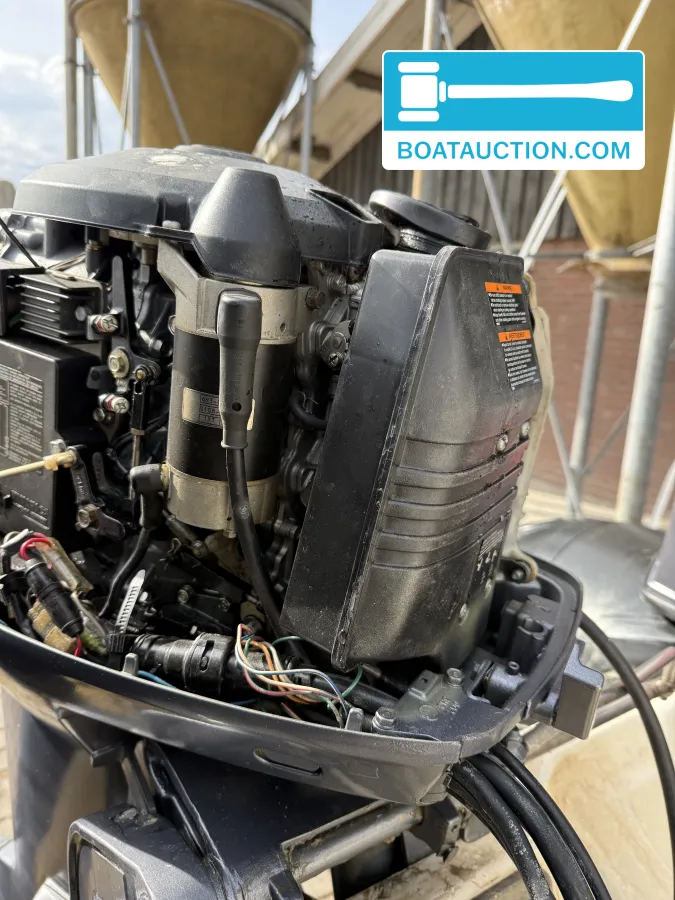 foto: 20 Bombard DB500
