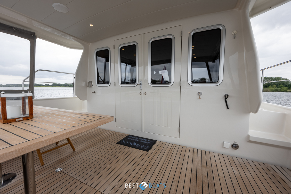 foto: 44 Linssen Grand Sturdy 410 Sedan