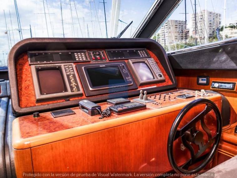 foto: 36 Ferretti 210 Fly