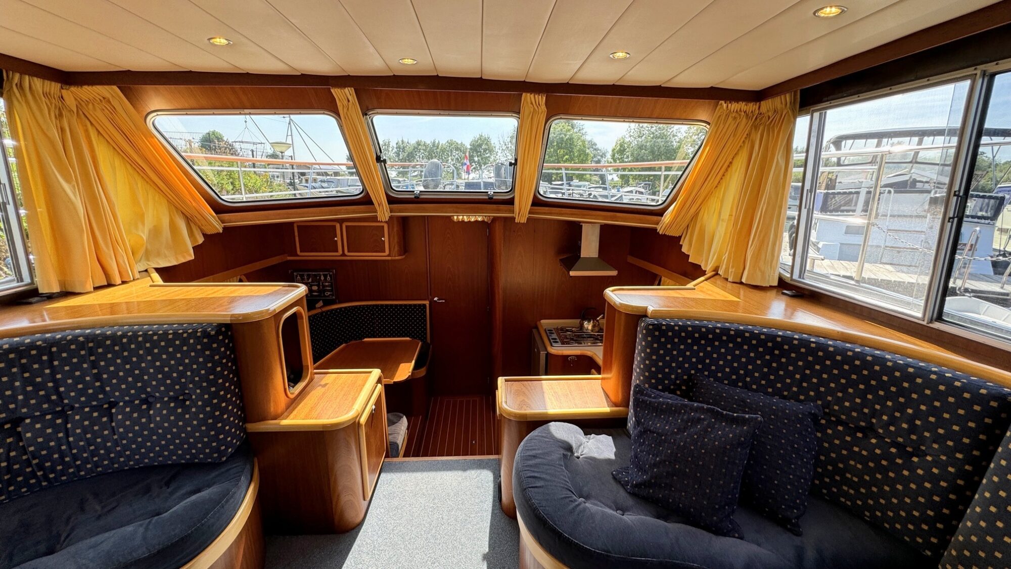 foto: 35 Nowee Nowee Caprice 13.00 AK Cabrio