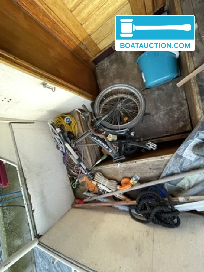 foto: 8 Motorboat 800