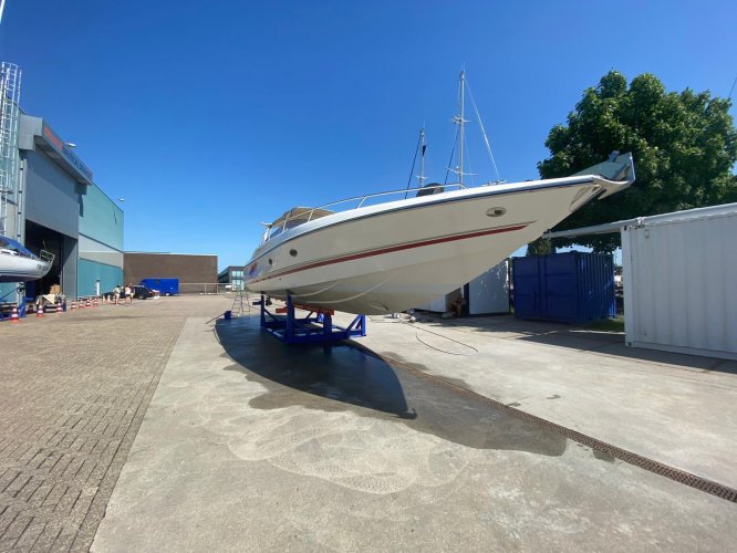 foto: 32 Sunseeker Apache 45