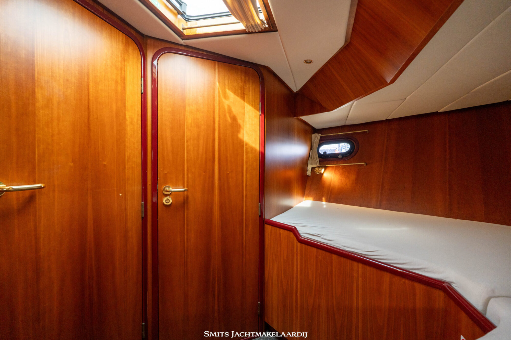 foto: 168 Pacific Pacific Allure 148 VS
