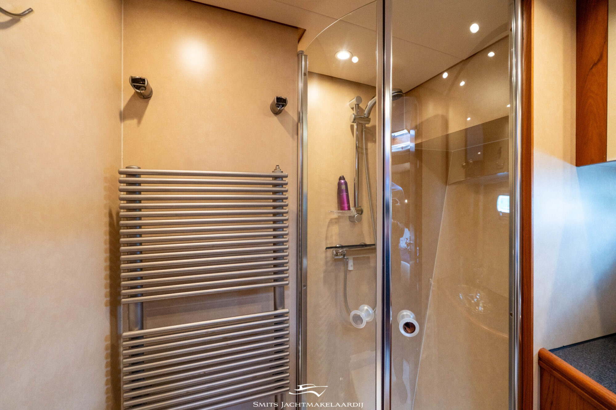 foto: 102 Van der Valk Valk Continental 15.50 Cabrio