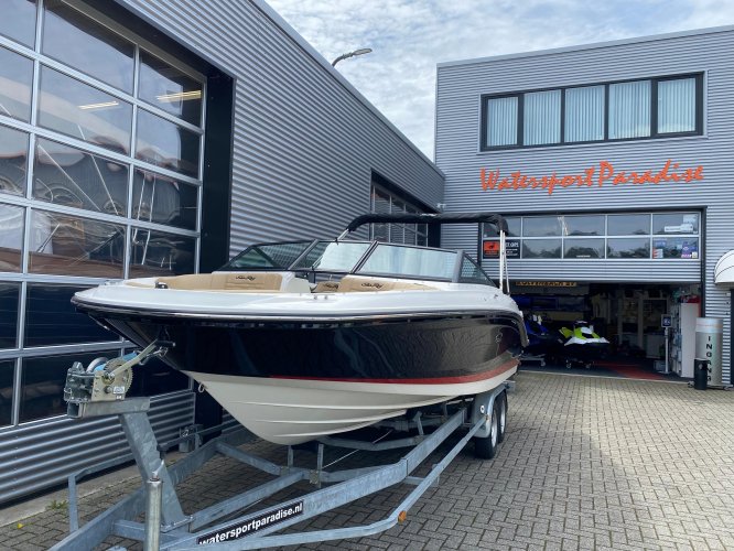 foto: 12 Sea Ray SPX 210 DEMO