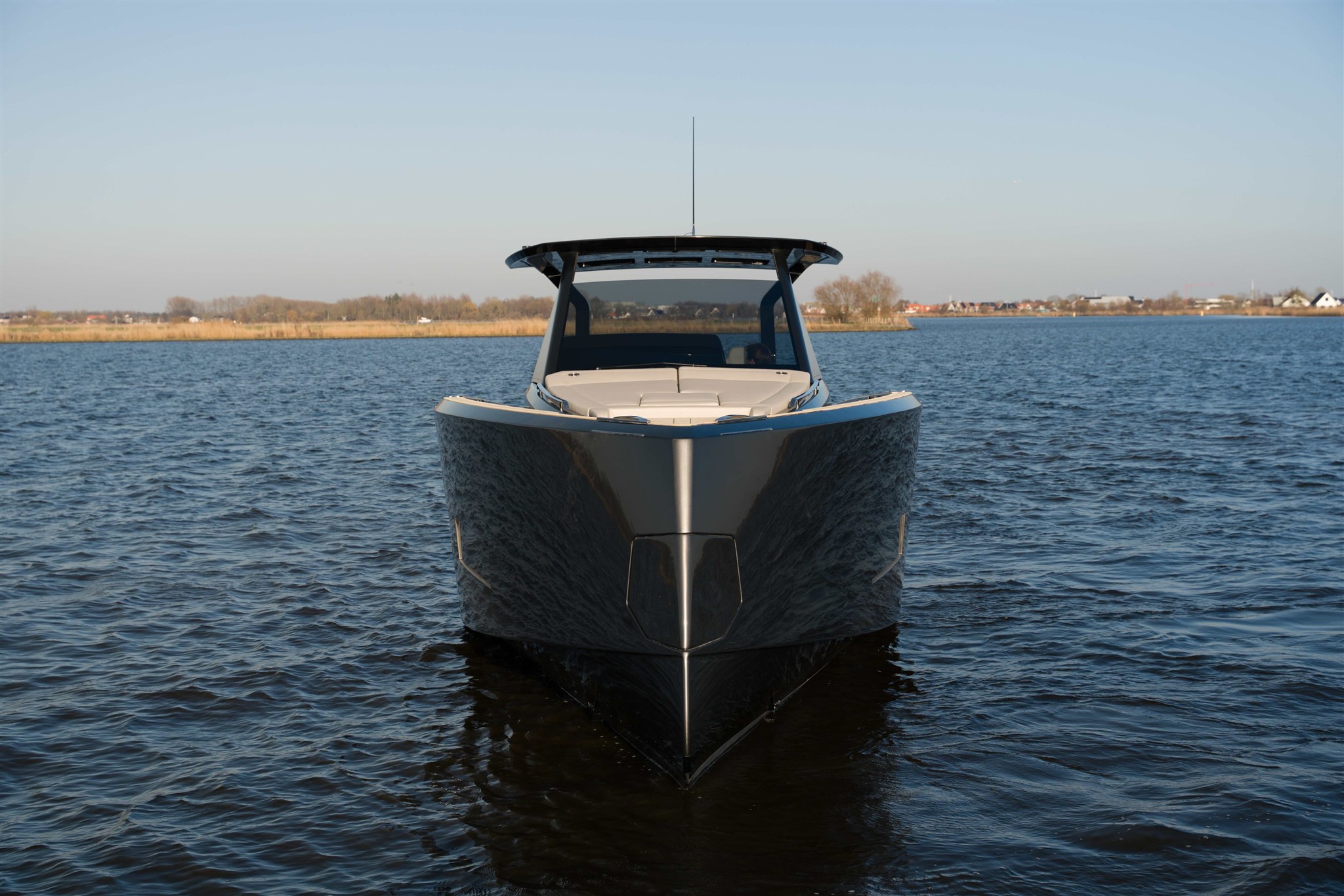 foto: 71 Pardo Yachts Pardo 43 New Model! Demo