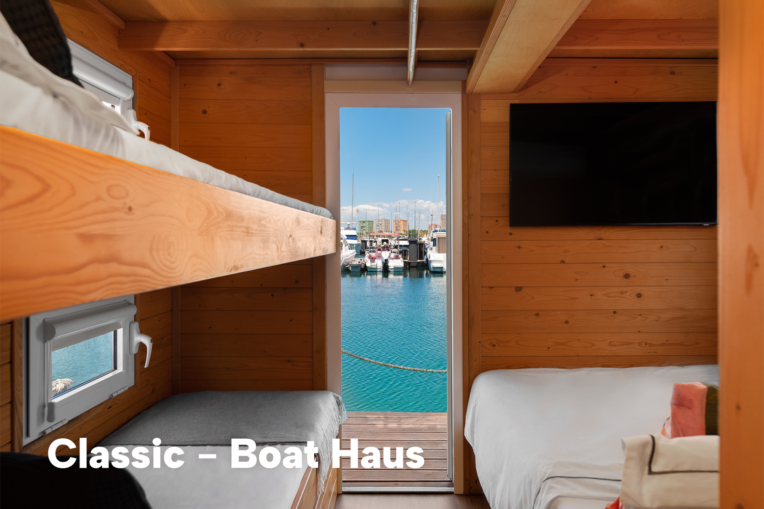 foto: 10 Boat Haus Mediterranean 8x3 Classic Houseboat