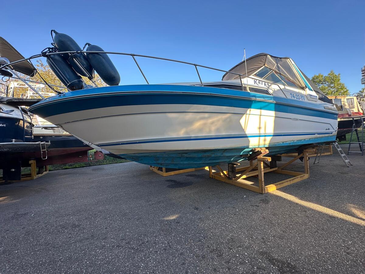 foto: 23 Sea Ray 268 Sundancer