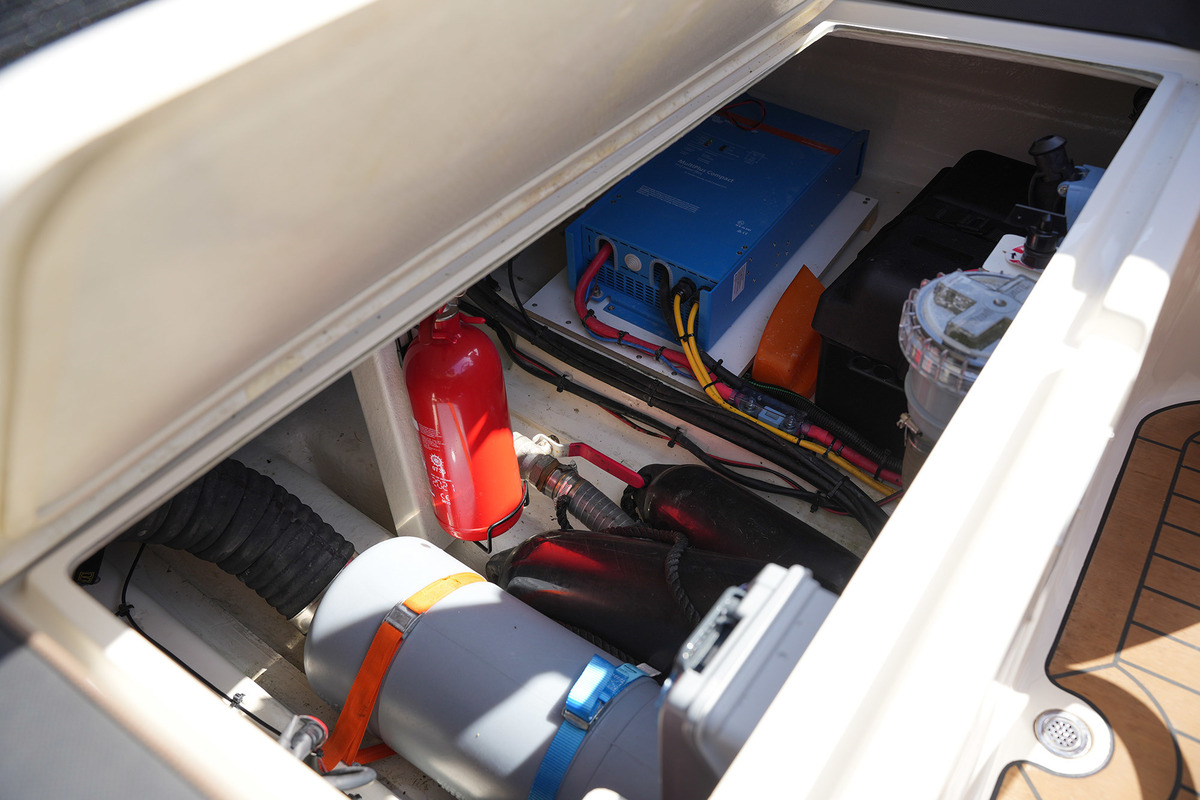 foto: 43 Interboat Intender 820