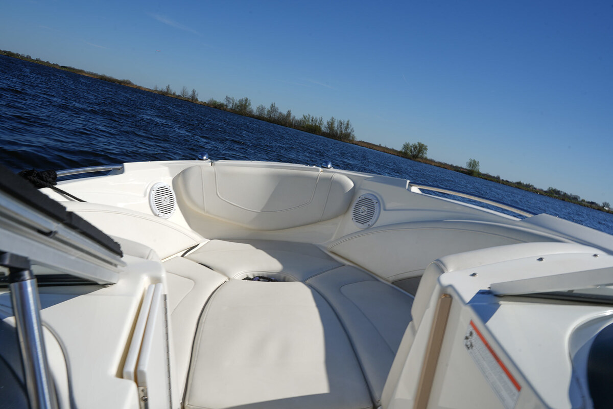 foto: 35 Bayliner 225