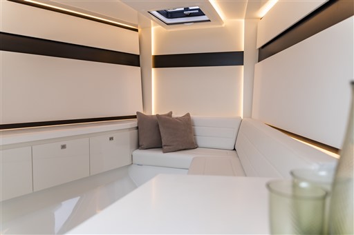 foto: 36 Vandutch 40