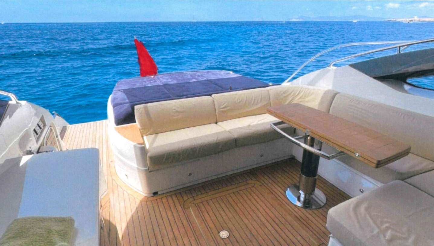 foto: 17 Princess V 57 HT