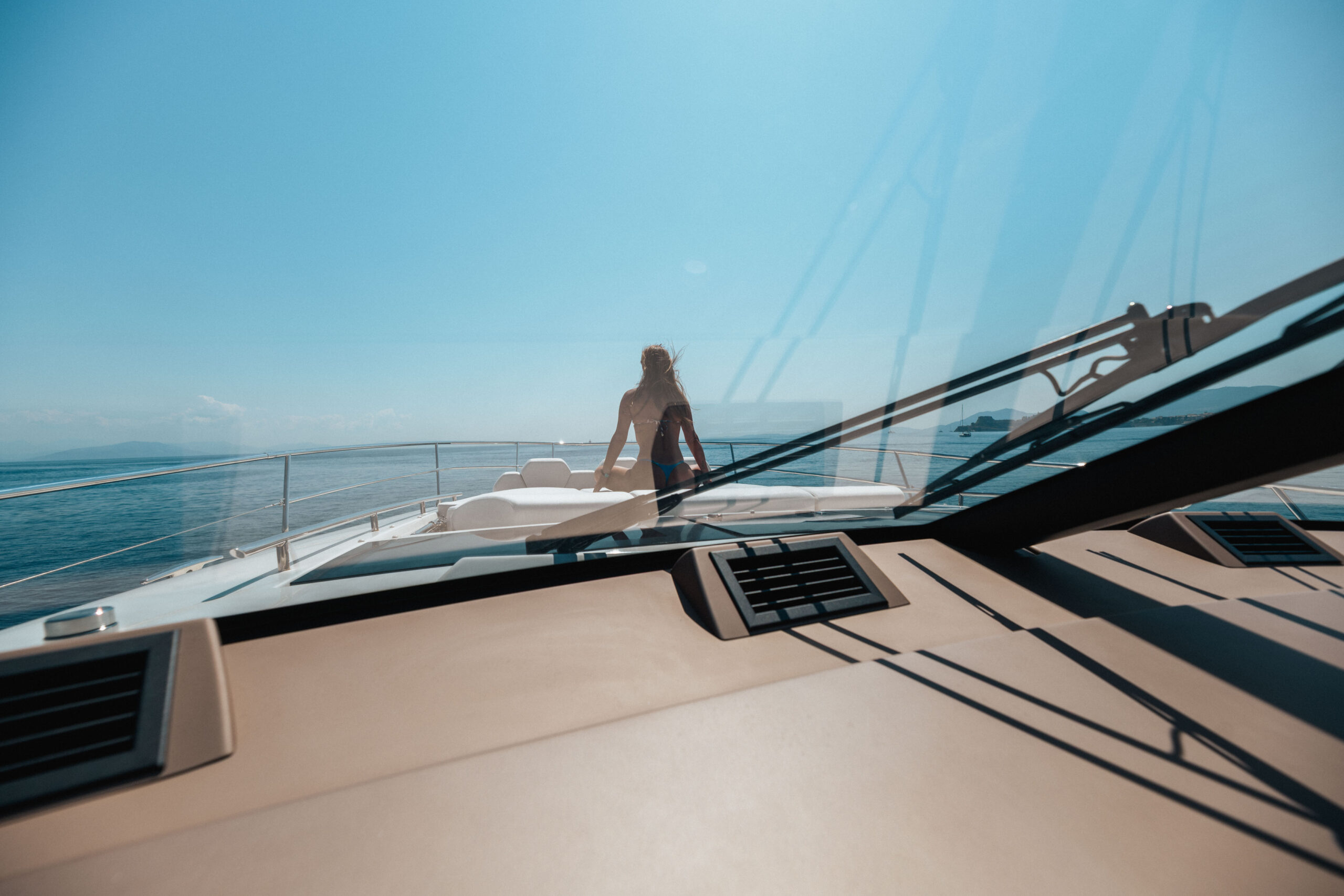 foto: 133 Prestige 690 flybridge