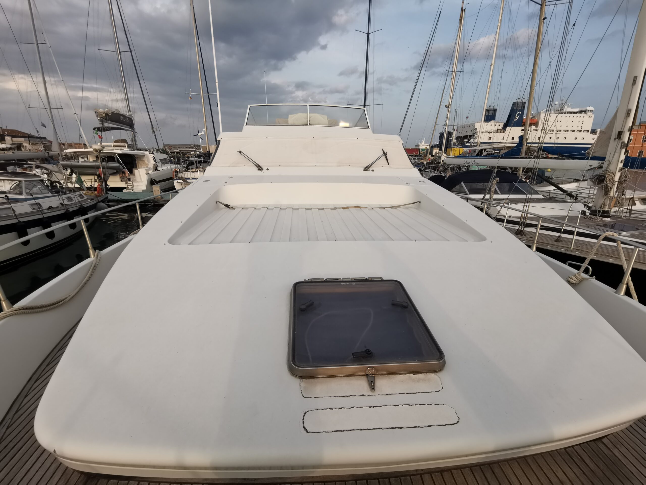 foto: 12 C.N Firebird 65 geschikt voor bewoning 