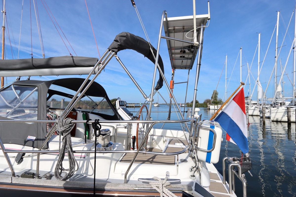 foto: 154 Beneteau Oceanis 423 Clipper 