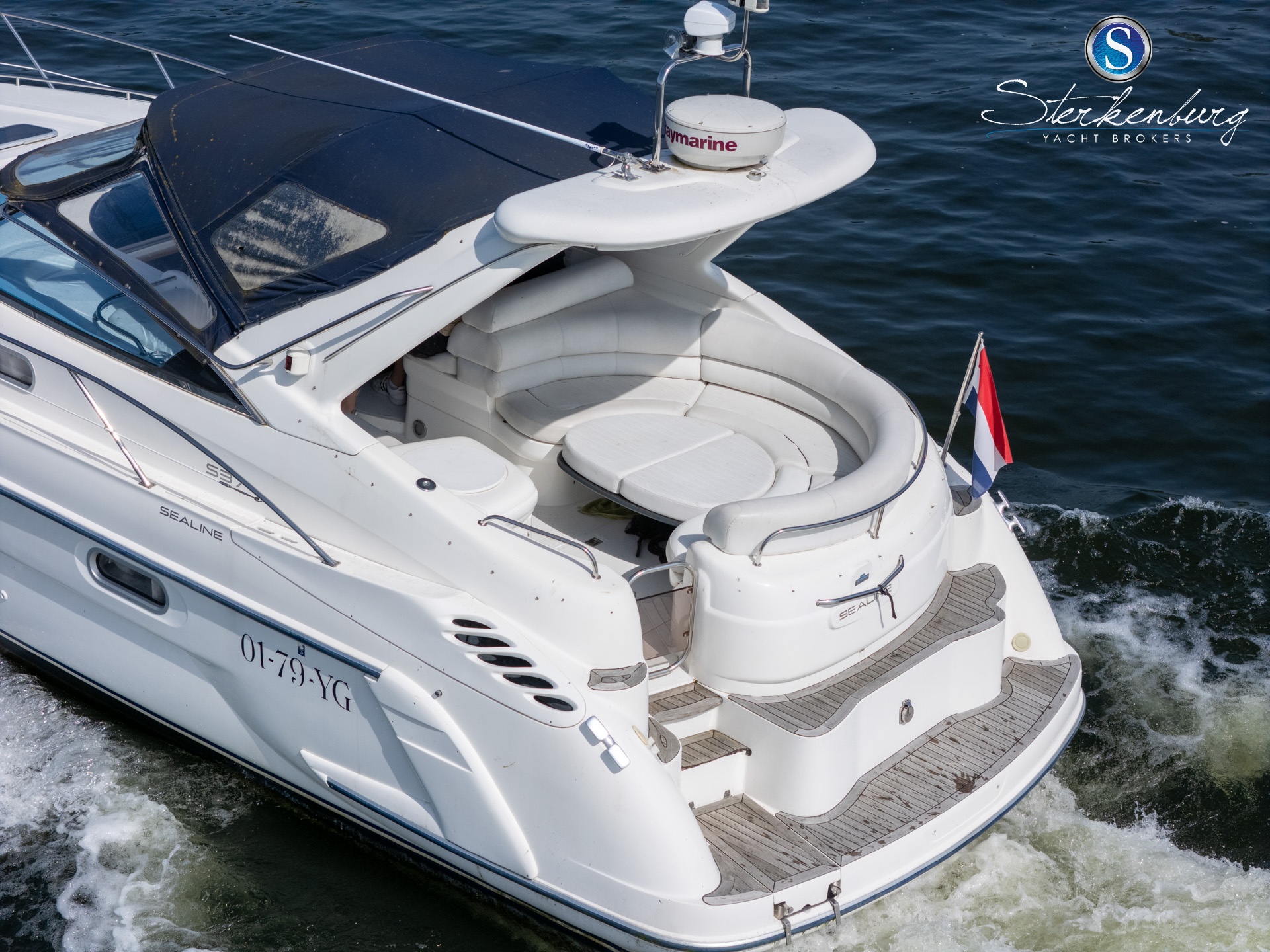 foto: 31 Sealine S37