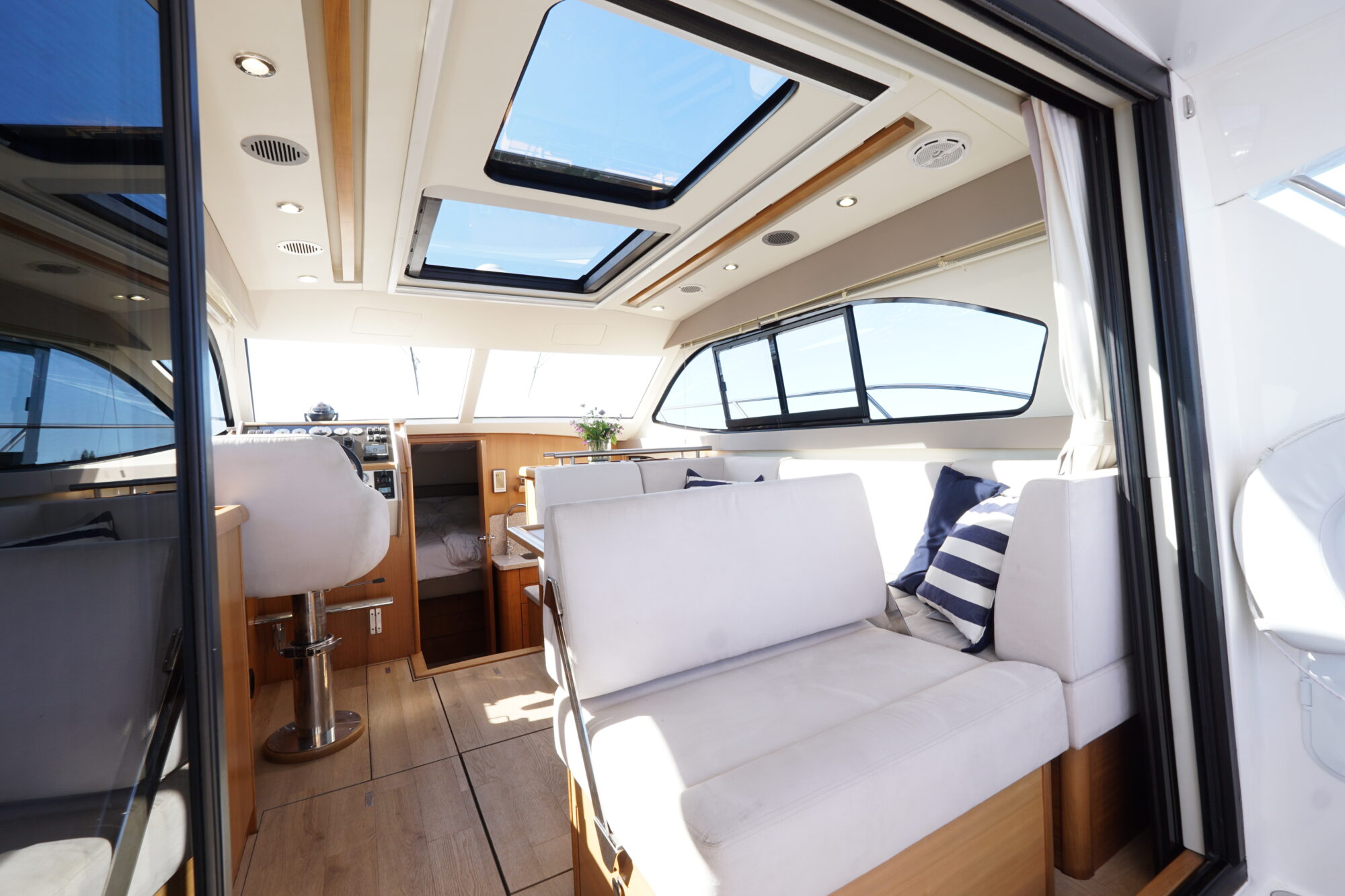 foto: 52 Haines Haines 32 Offshore