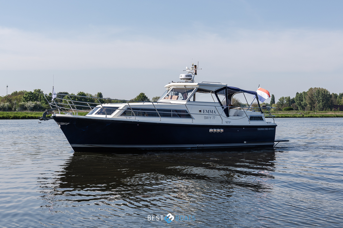 foto: 32 Excellent 960 Offshore