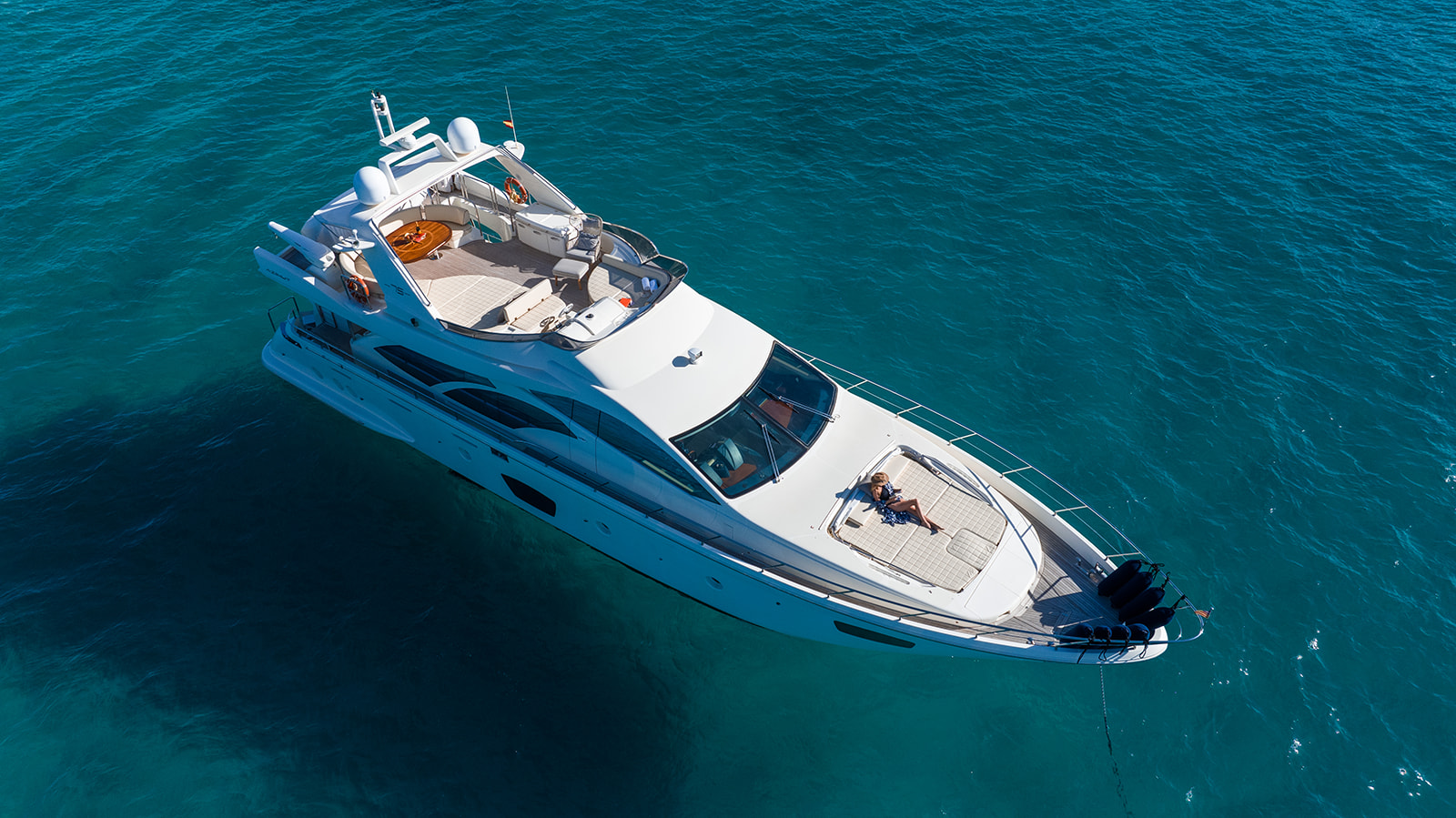 foto: 44 Azimut 75 Flybridge, first launched 2013, fin stabilized