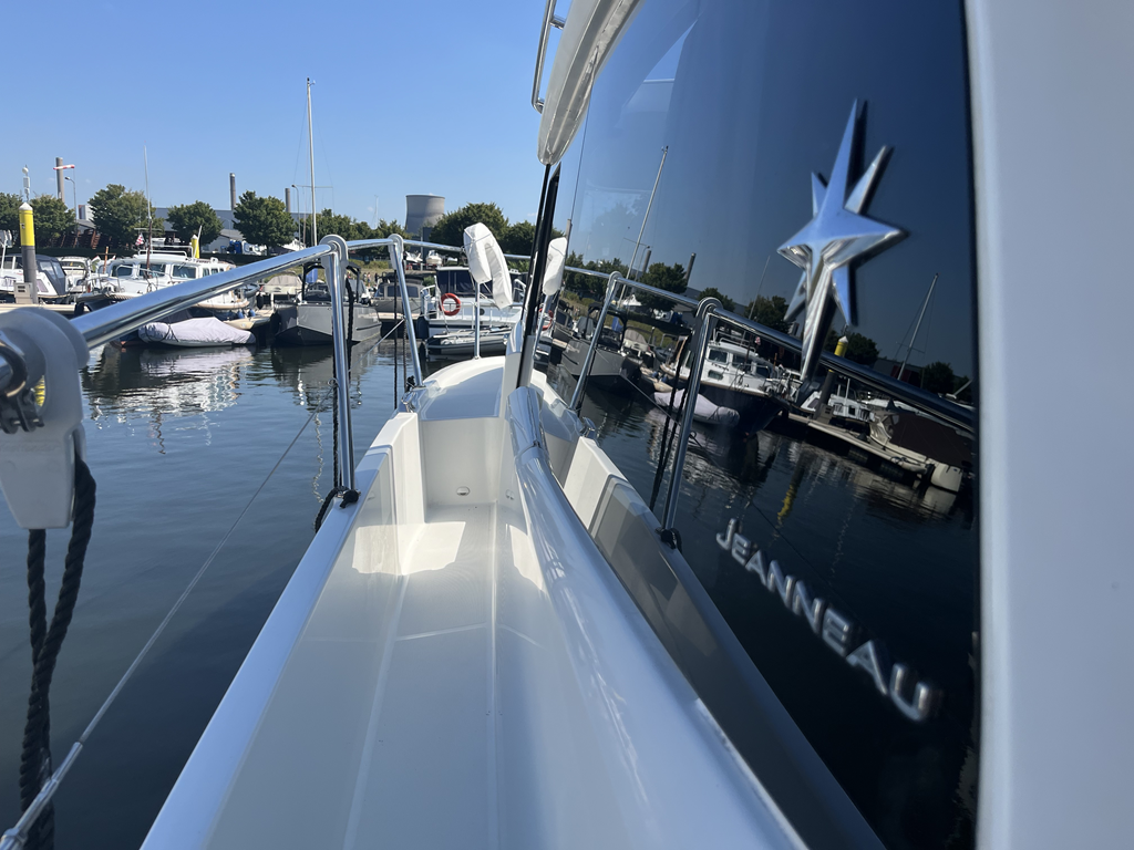 foto: 44 Jeanneau NC 9