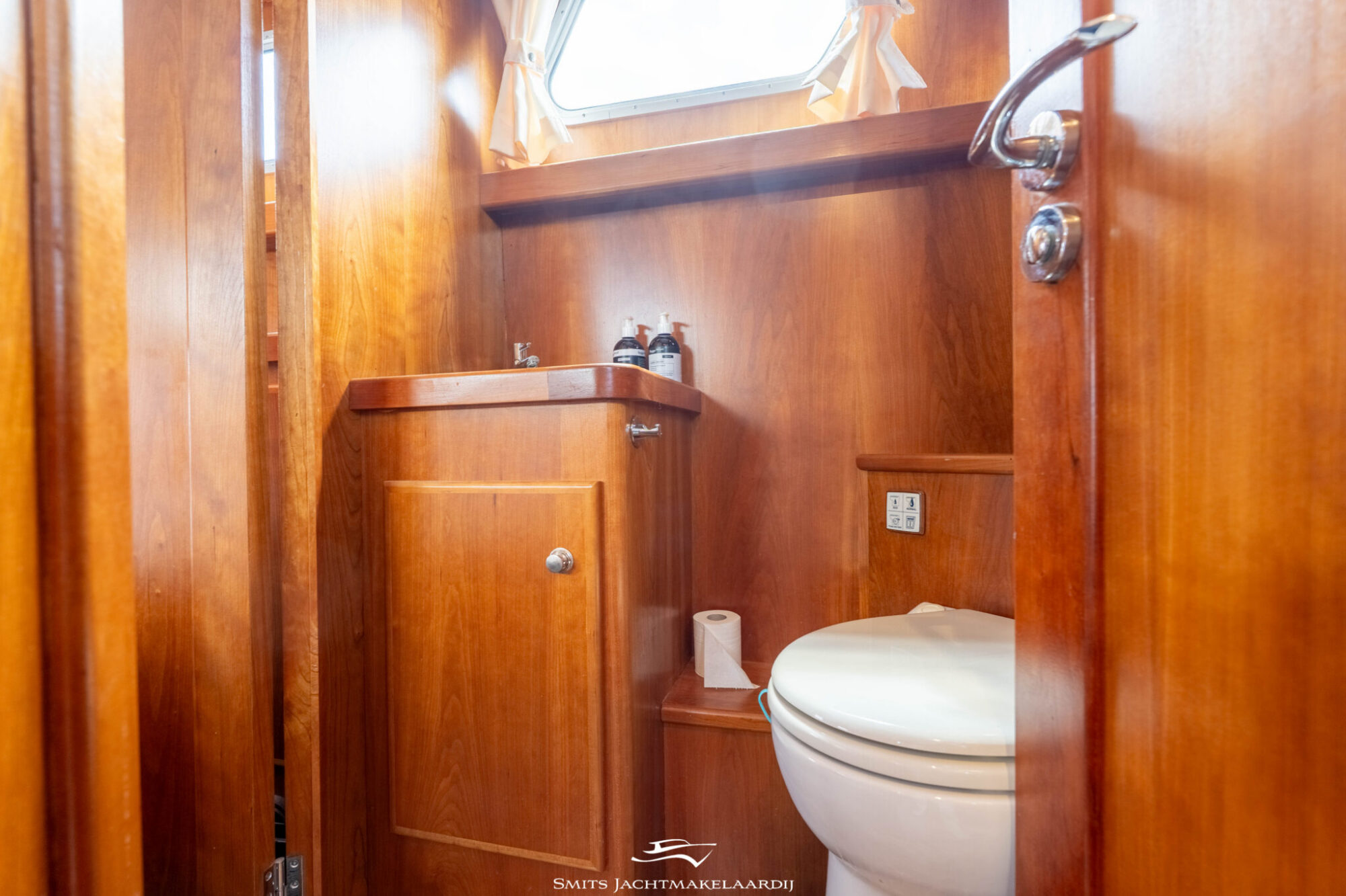 foto: 38 Amirante Amirante Kruiser 12.50 AK Cabrio