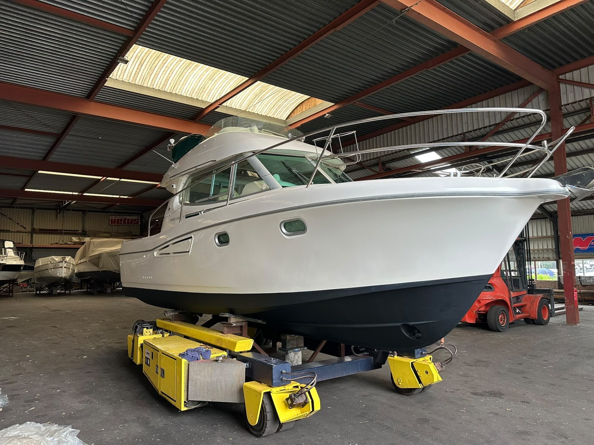 foto: 61 Jeanneau Jeanneau Merry Fisher 9.25 Flybridge
