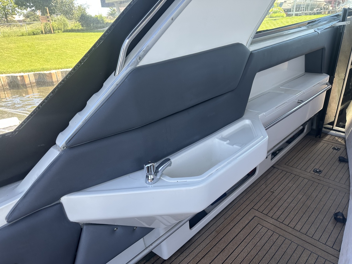 foto: 48 Sea Ray  500