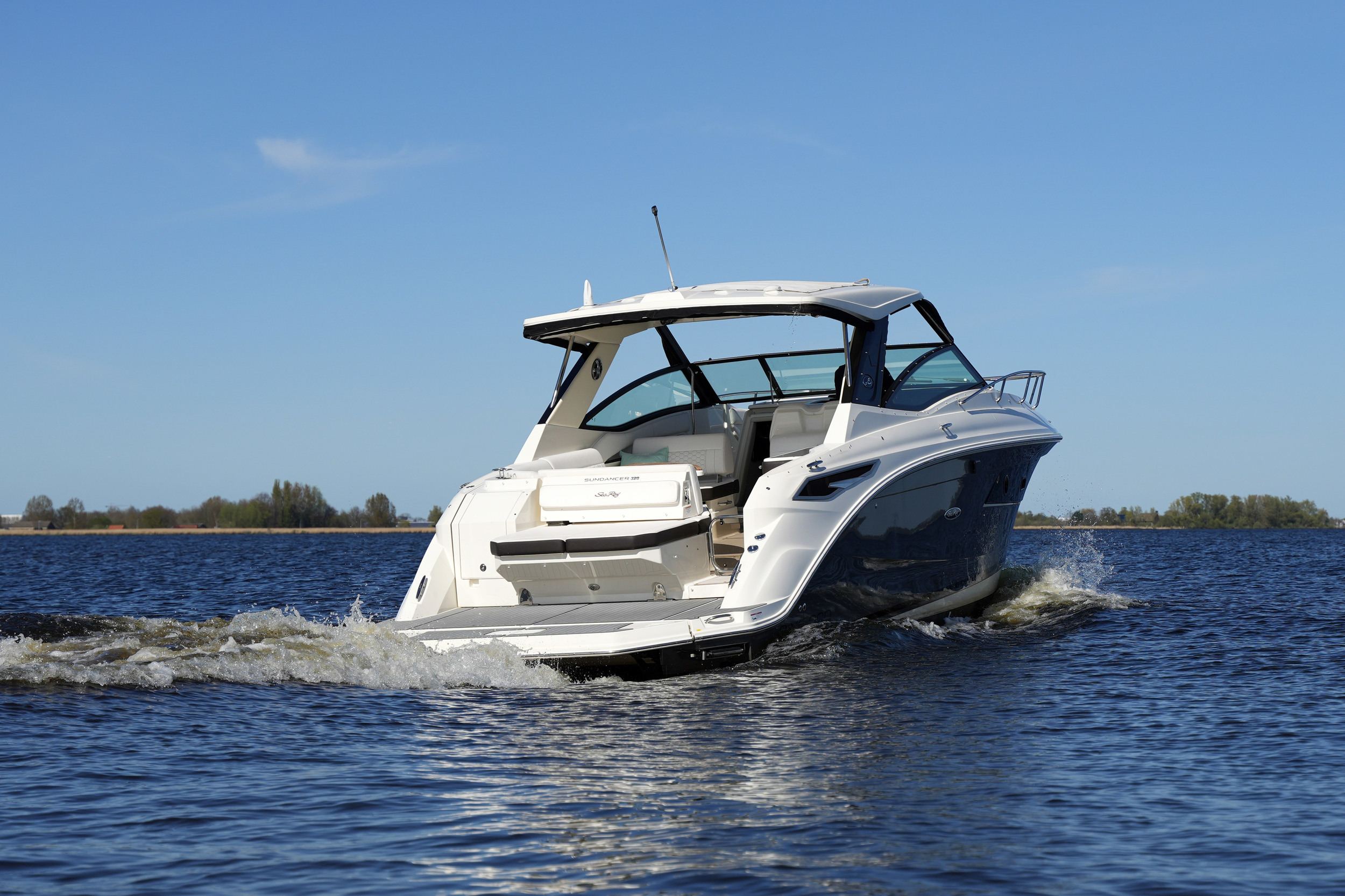 foto: 62 Sea Ray Sundancer 320