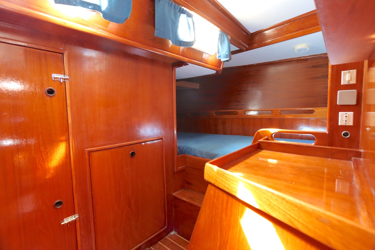 foto: 38 Holman & Pye Red Admiral 36
